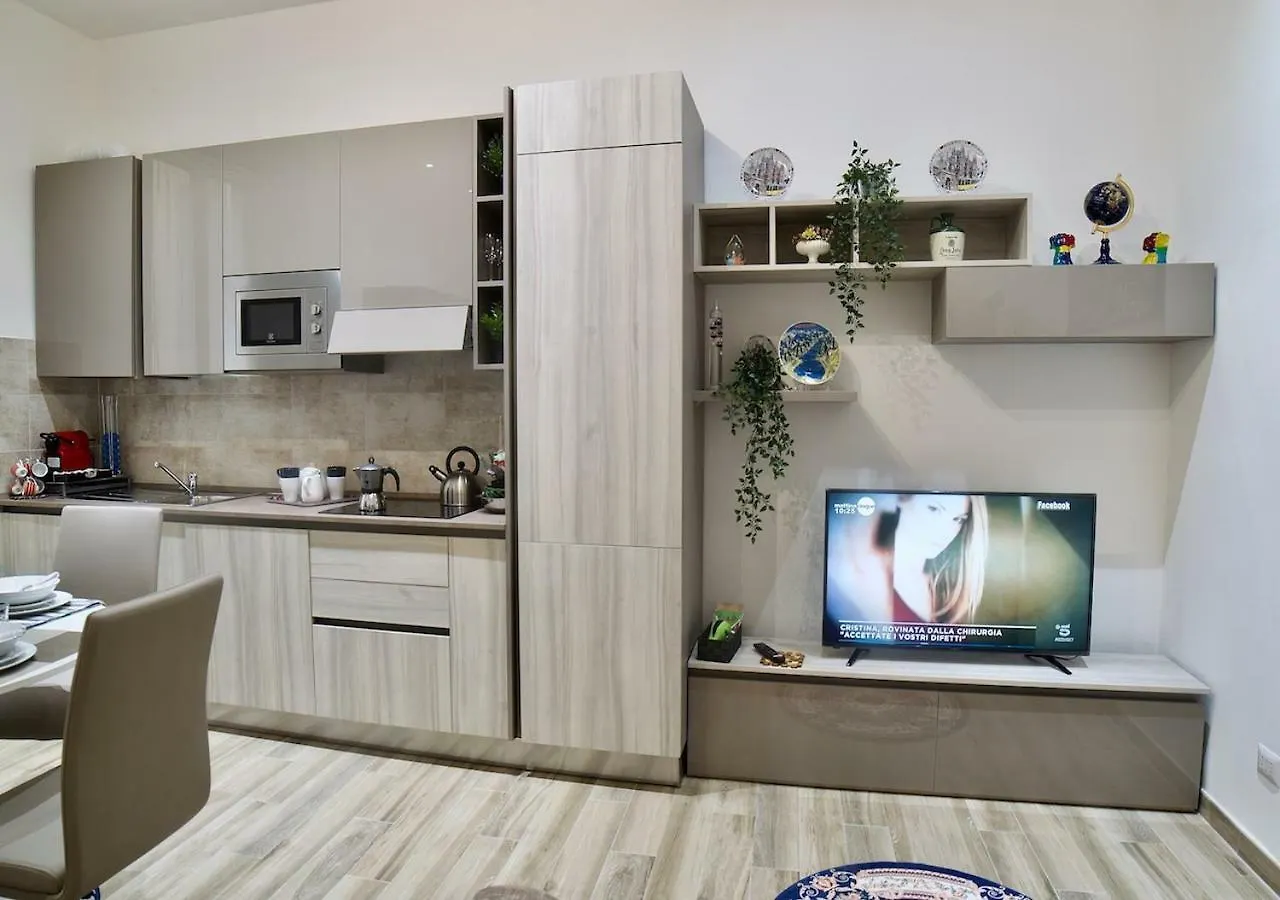 Central Lepetit Apartment De Luxe Milan Italy
