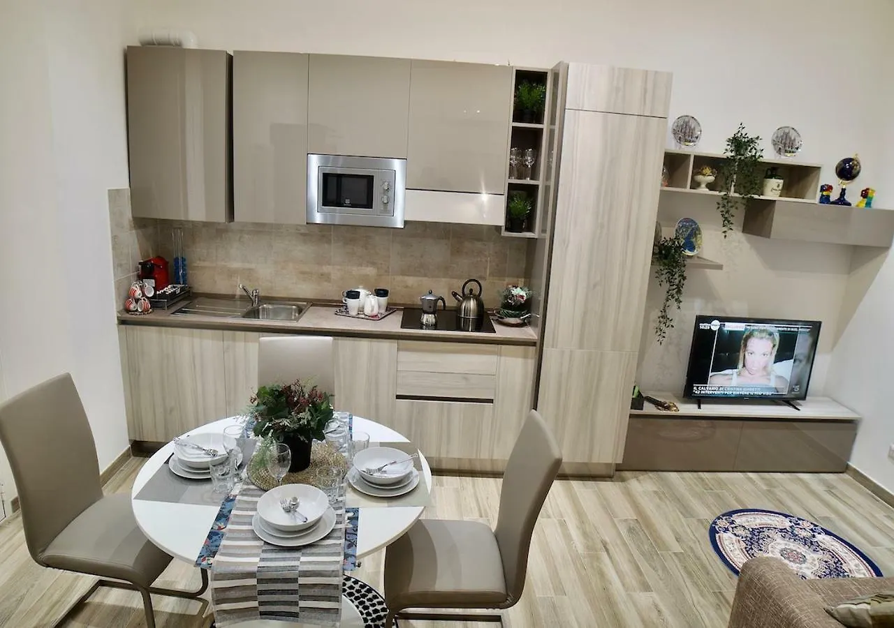 Central Lepetit Apartment De Luxe Milan