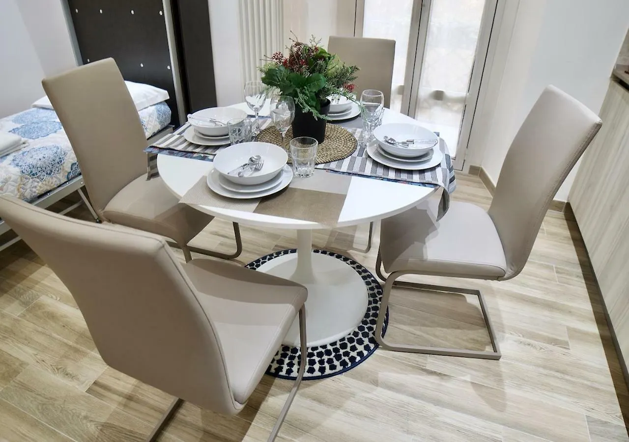 Central Lepetit Apartment De Luxe Milan Italy