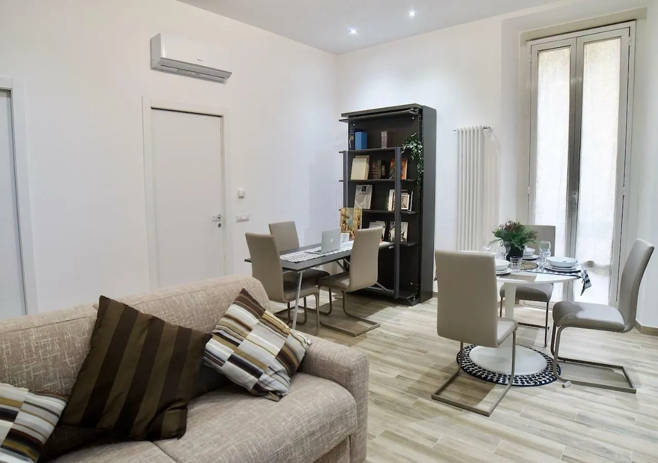Central Lepetit Apartment De Luxe Milan