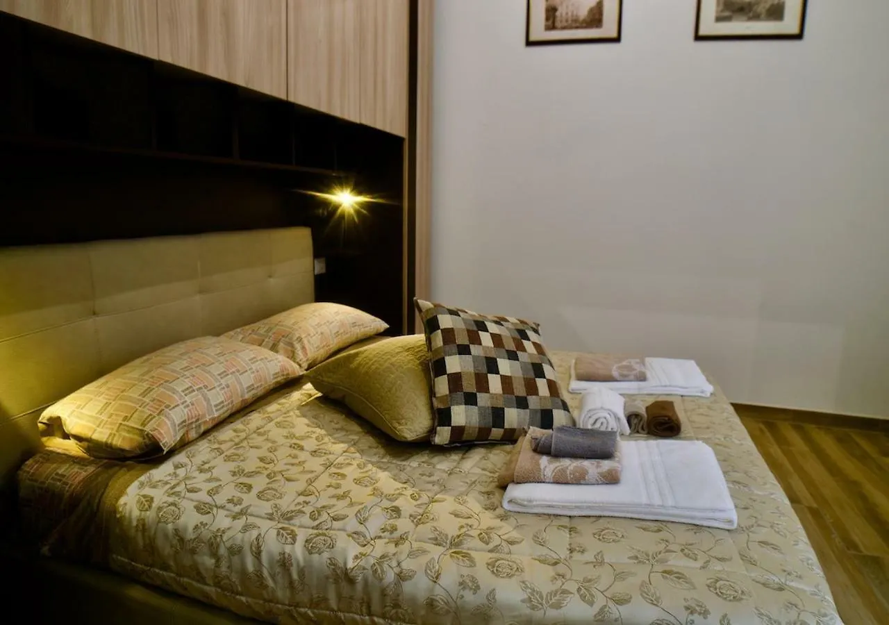 Central Lepetit Apartment De Luxe Milan